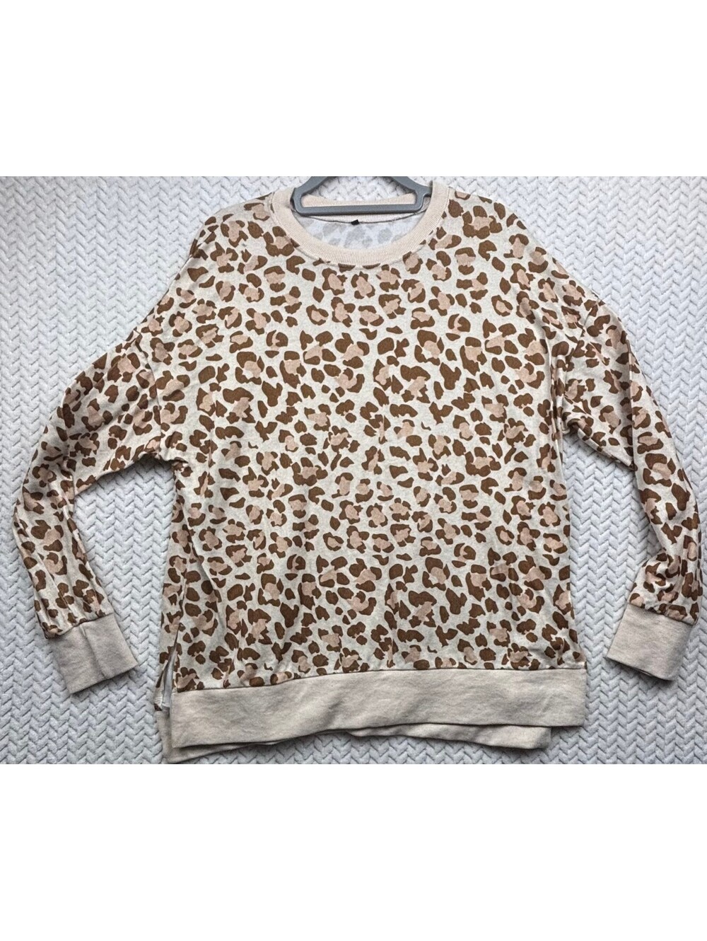 ALT Women's Beige and Brown Leopard Print Pullover Sweatshirt